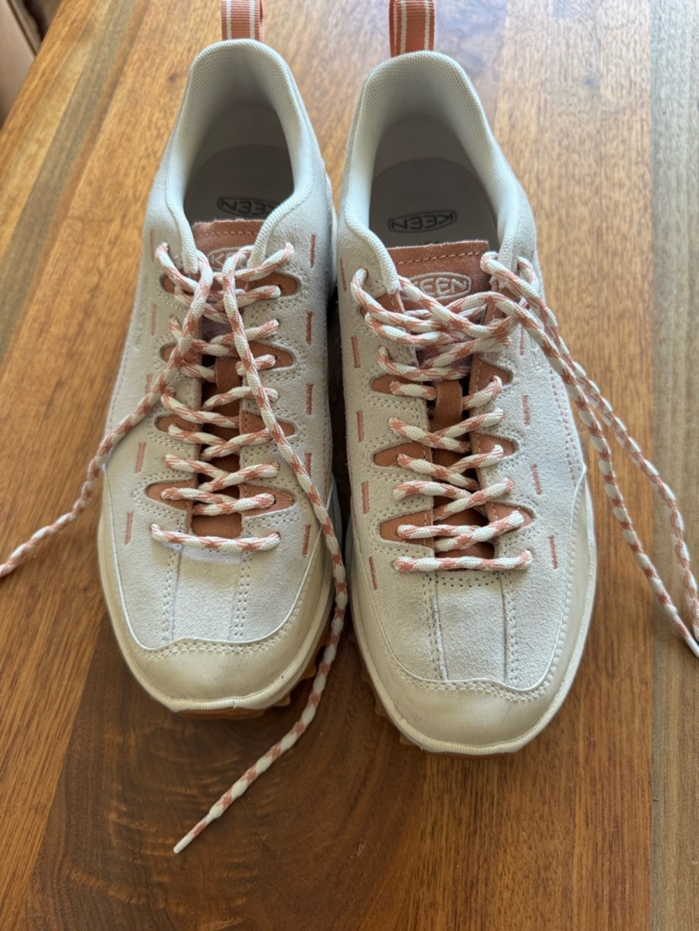 KEEN Jasper Zionic size 9.5